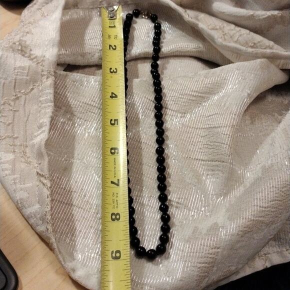 1960s REAL ONYX Beaded Necklace Hand knotted BEADS Vintage Preppy Elegant Formal - Picture 4 of 4